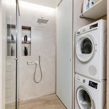 Guestfirst 100m2 Luxury Designer Gem W Sauna Steps To Station Apartamento *