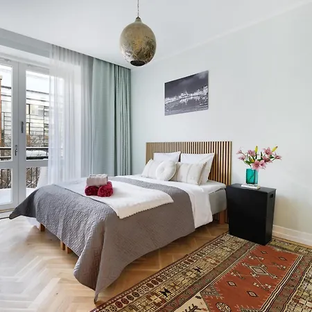 דירה Guestfirst 100m2 Luxury Designer Gem W Sauna Steps To Station הלסינקי