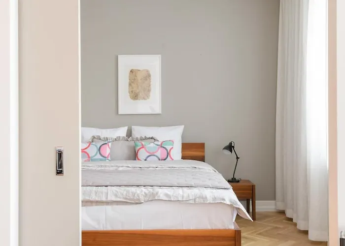 Apartment Guestfirst 100m2 Luxury Designer Gem W Sauna Steps To Station Helsinki